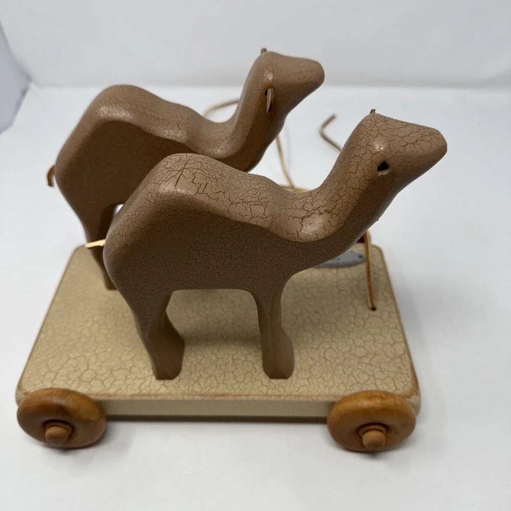 The Workshops of Gerald Henn Camels Pull Toy 4th Annual Noahs‎ Ark Series 2000